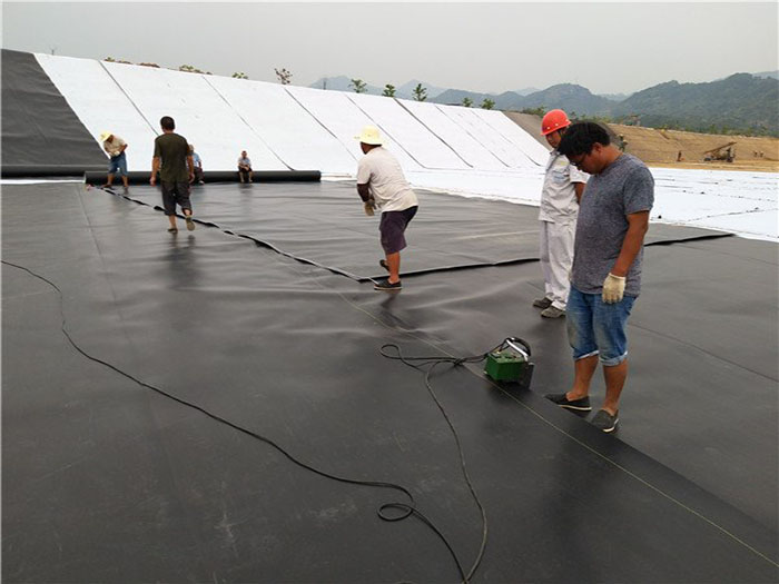 煤渣礦底部防滲，防潮用什么防止？